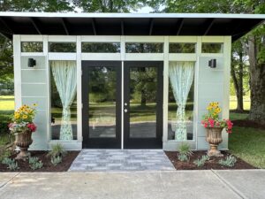 Integrative Healing Touch for People and their Pets